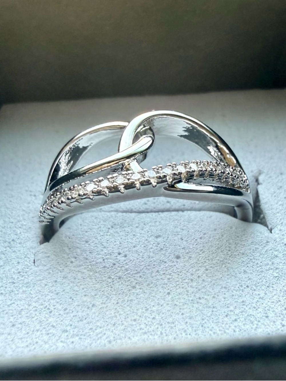 NEW! Pretty Bird Jewelry Twist Knot Ring with Pavé Stones - white gold plated